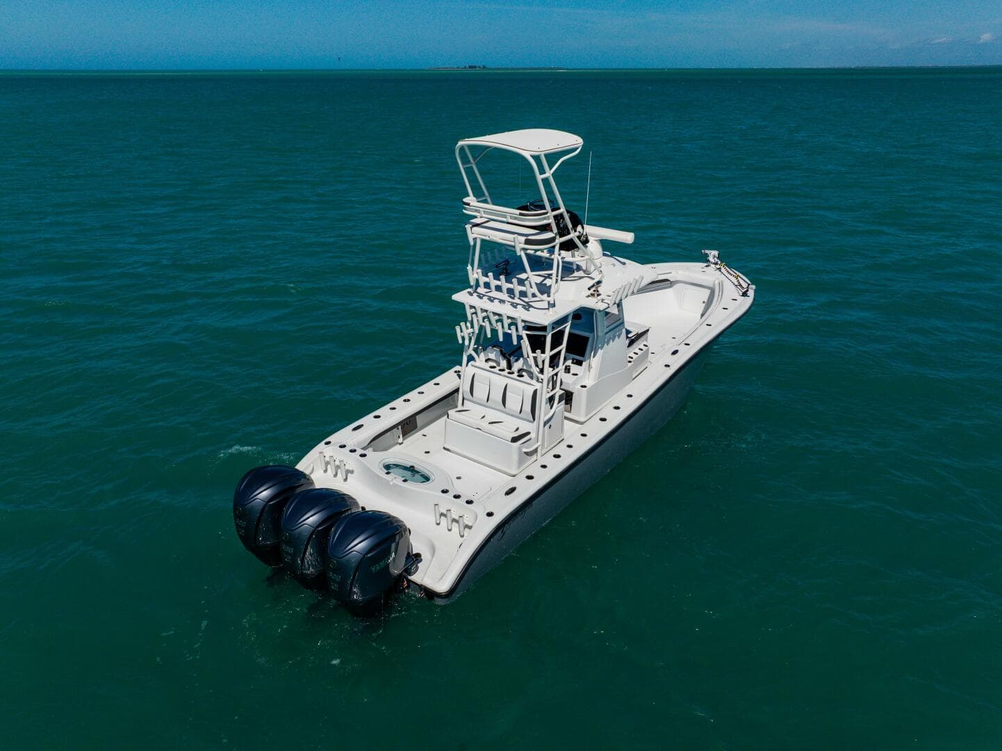 2025 Yellowfin 36 Offshore — photo 2