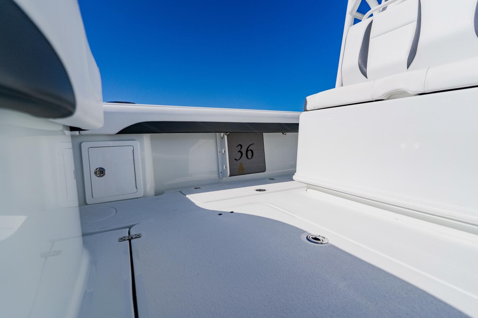 2025 Yellowfin 36 Offshore — photo 42