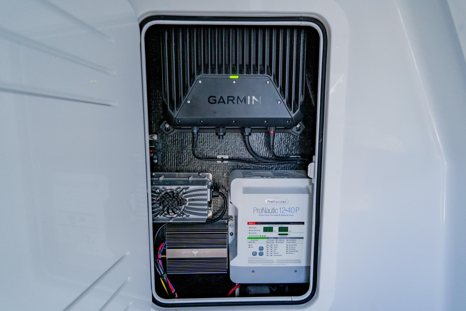 2025 Yellowfin 36 Offshore — photo 22