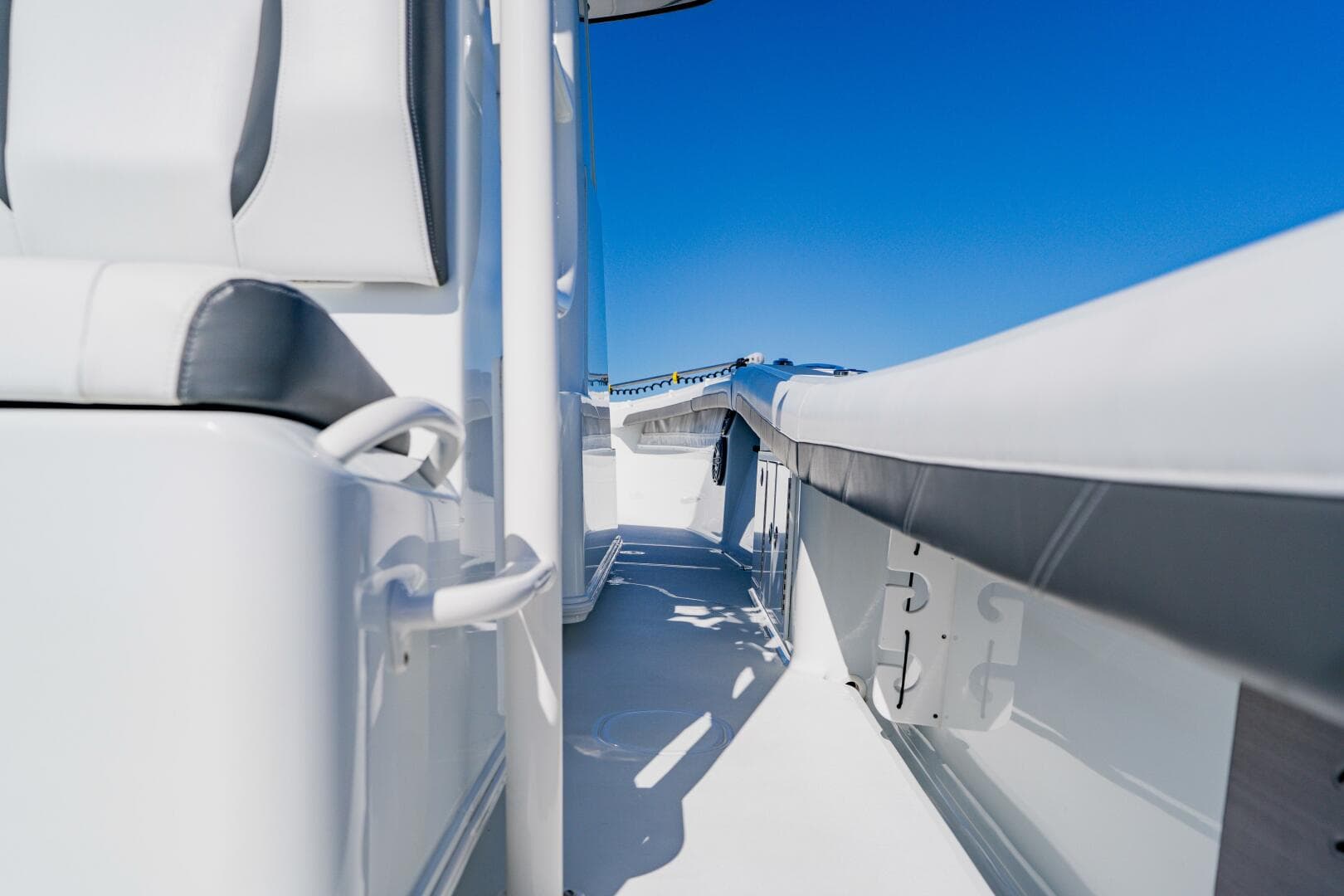 2025 Yellowfin 36 Offshore — photo 34