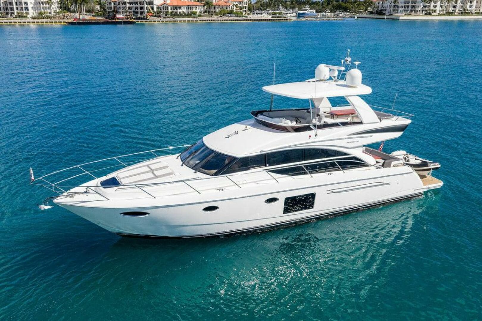 2016 Princess 60 Flybridge — photo 7