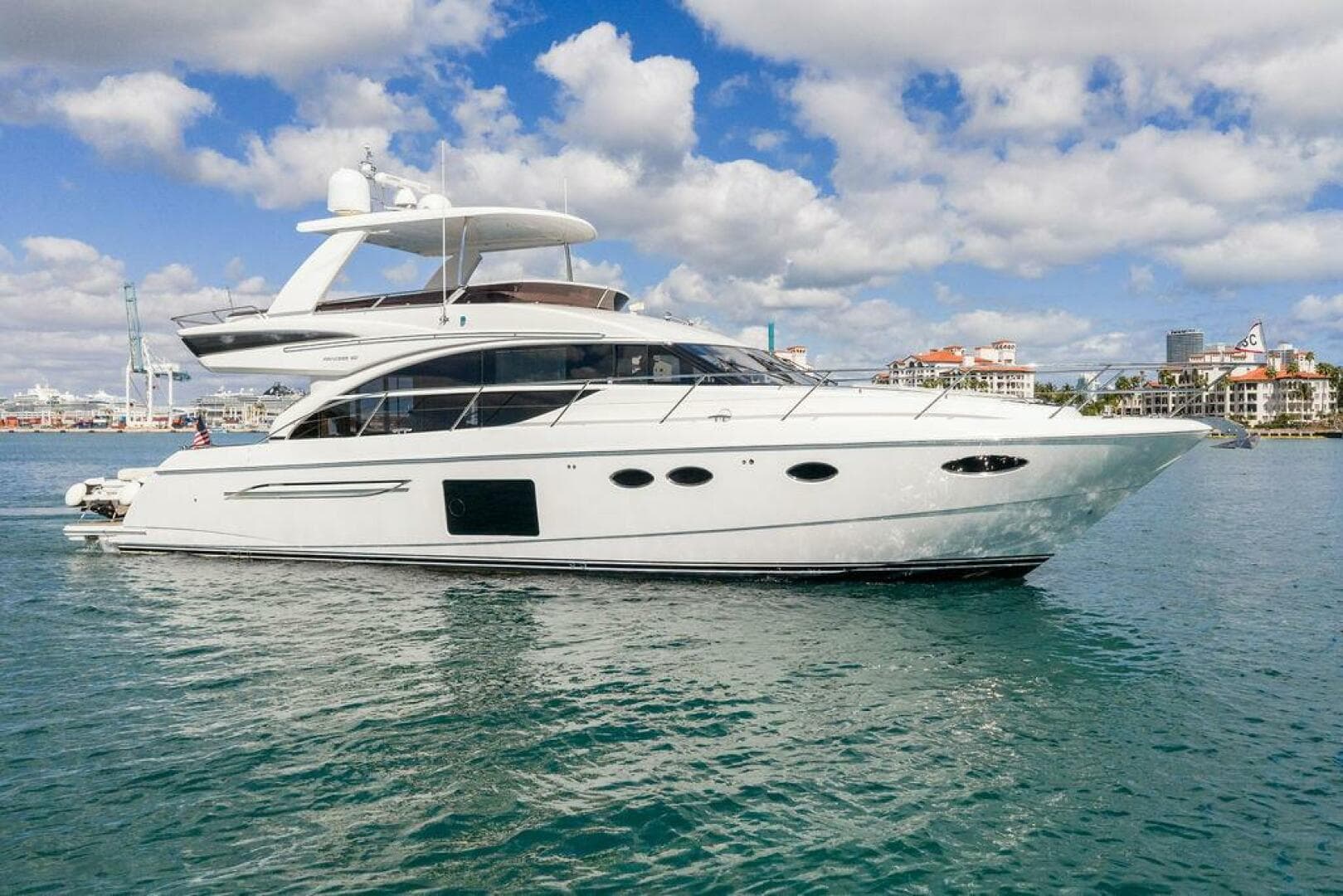 2016 Princess 60 Flybridge — photo 3