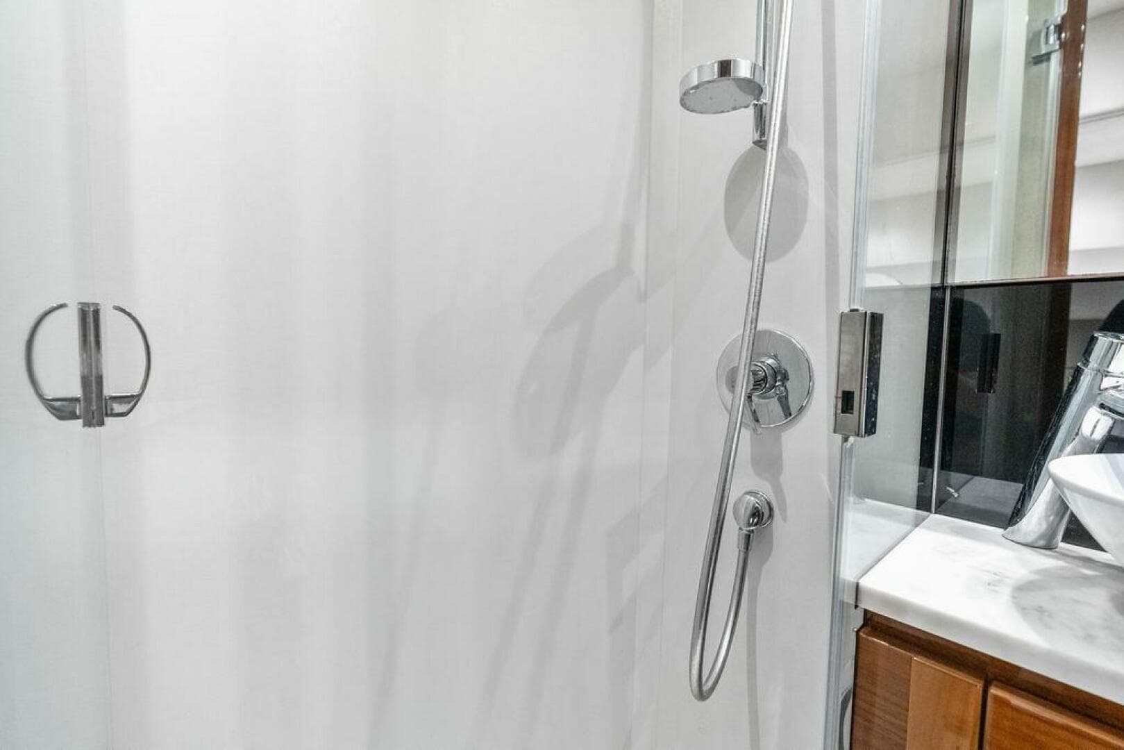 2016 Princess 60 Flybridge — photo 29