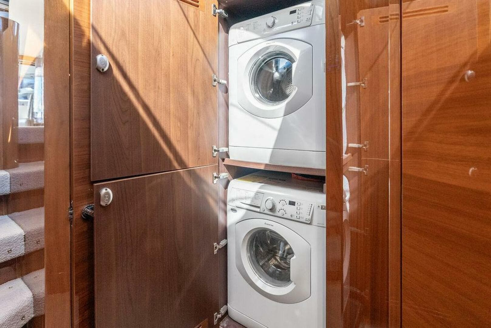 2016 Princess 60 Flybridge — photo 82