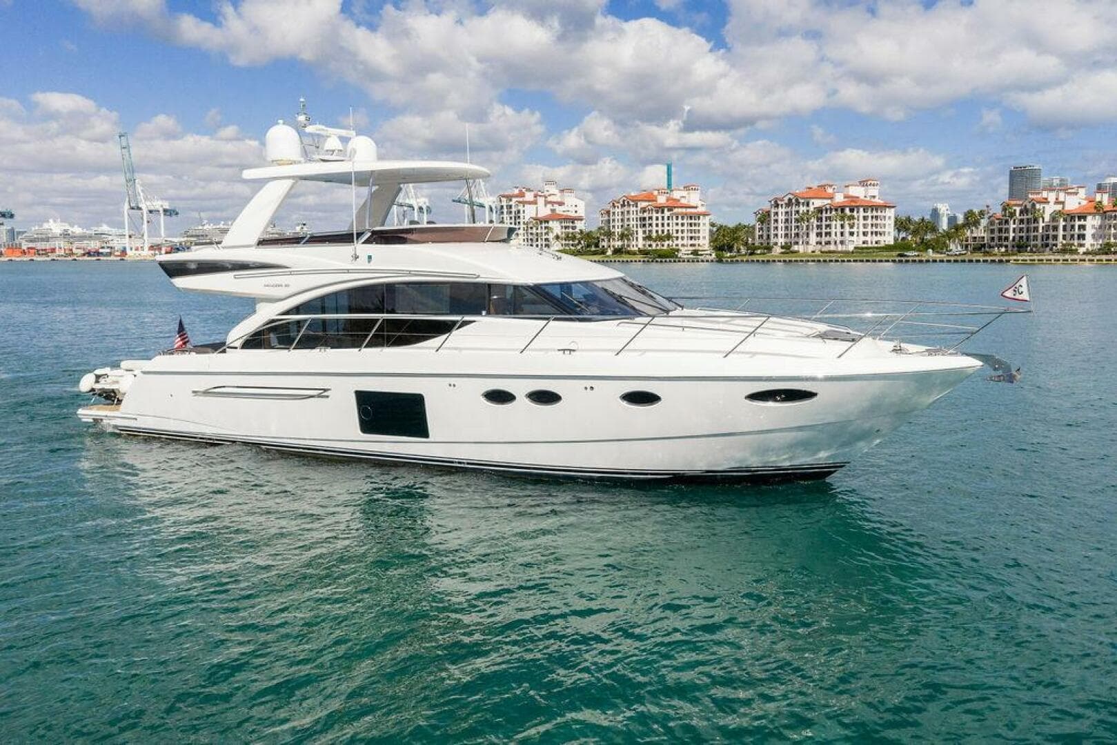 2016 Princess 60 Flybridge — photo 2