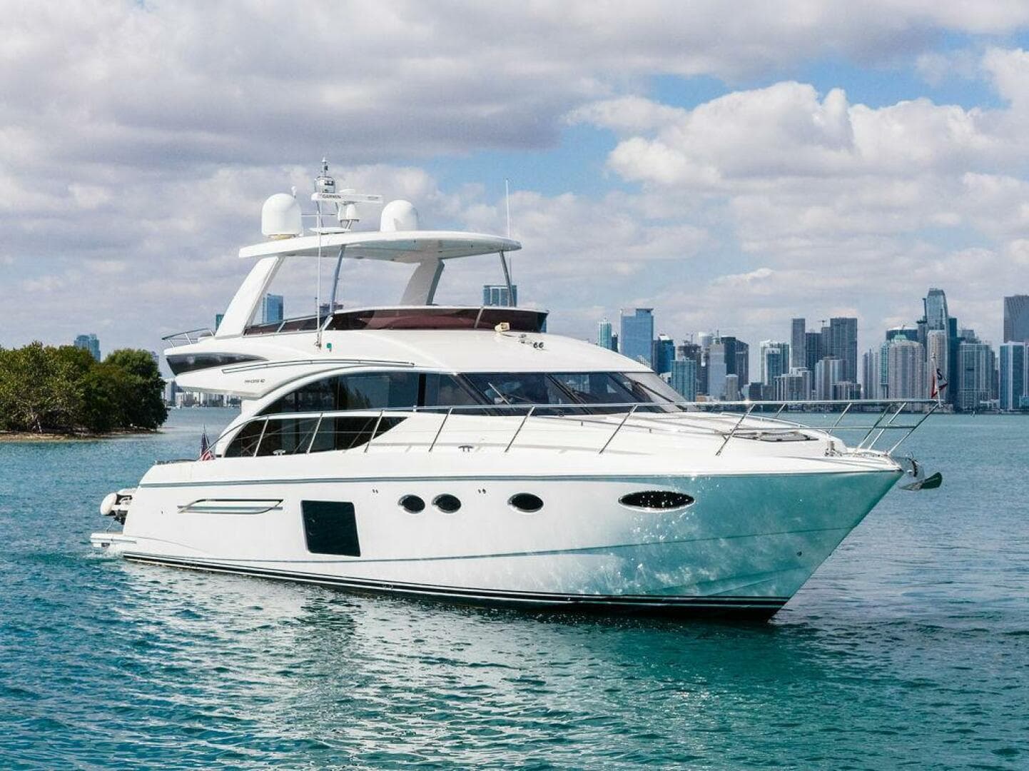 2016 Princess 60 Flybridge — photo 11
