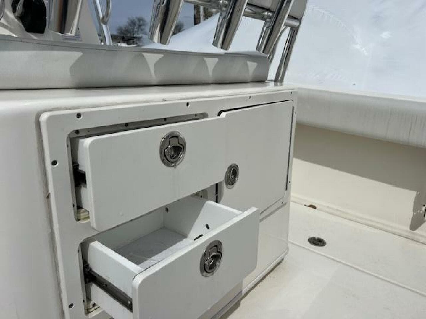 2022 Cobia 237 — photo 7