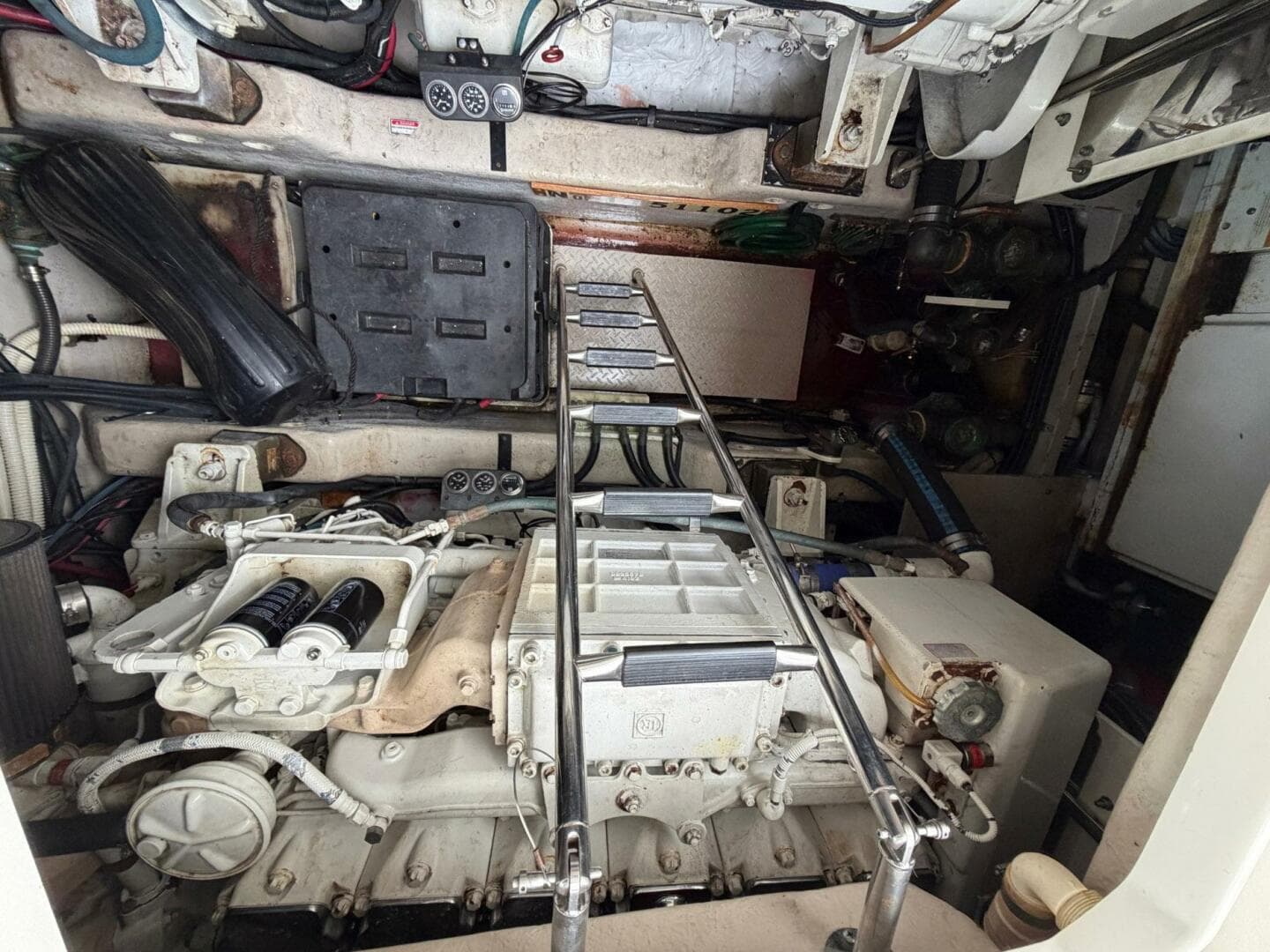 2004 Sea Ray 500 Sundancer — photo 45