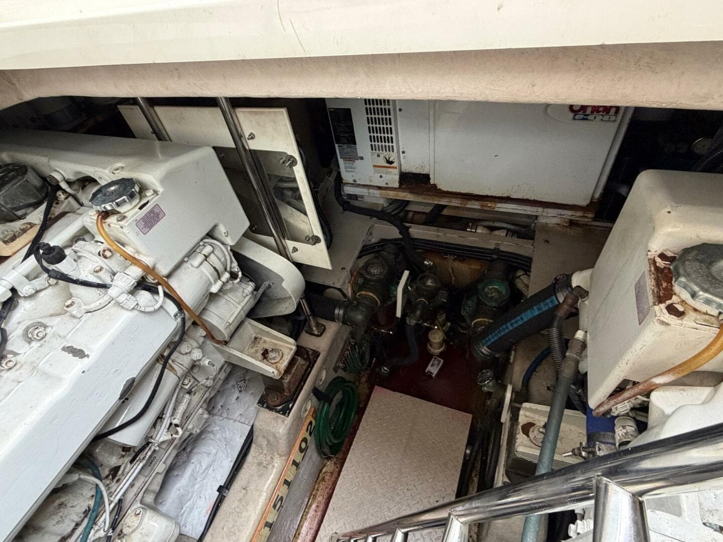 2004 Sea Ray 500 Sundancer — photo 44