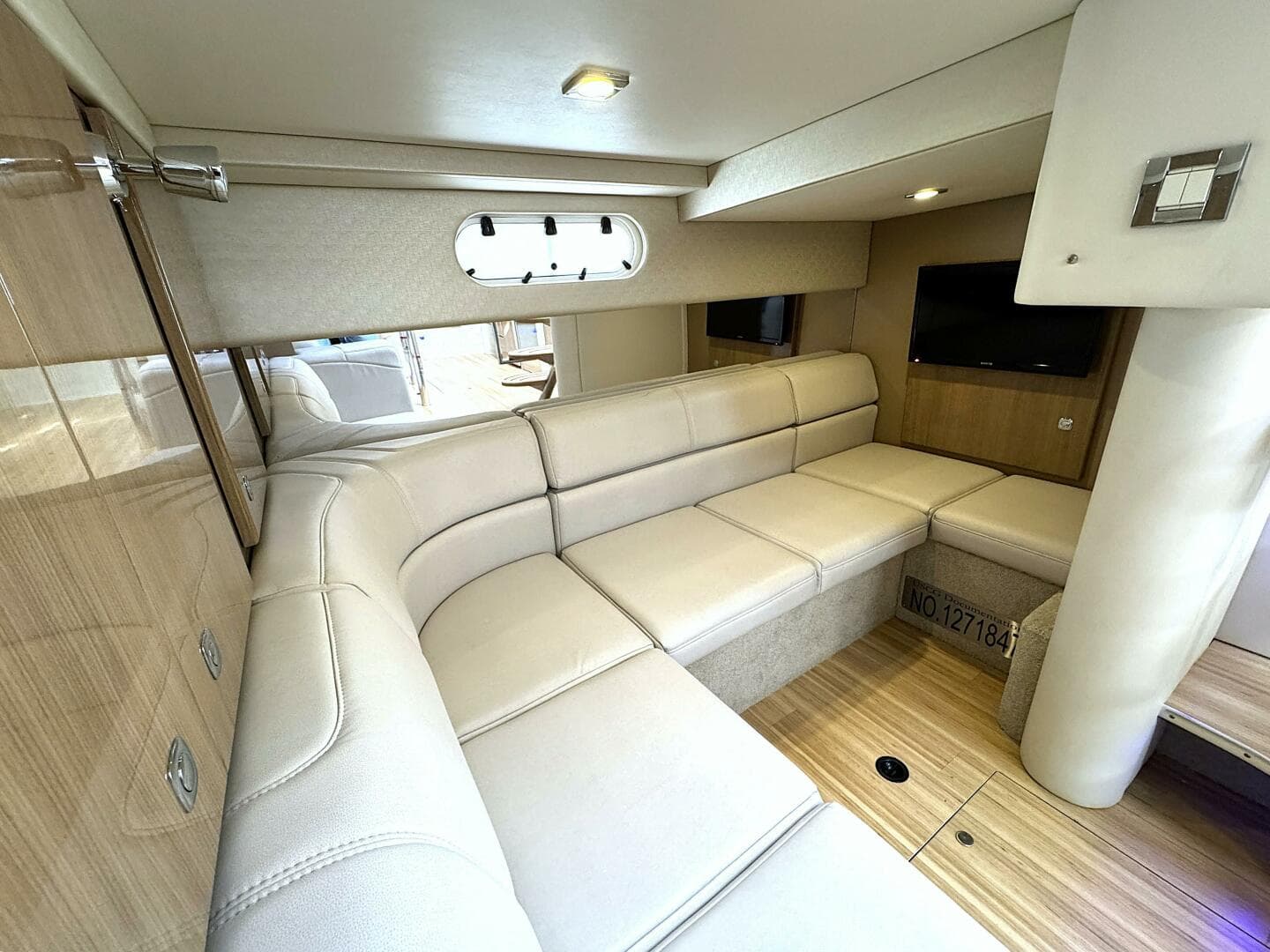 2016 Formula Performance Cruiser — photo 19