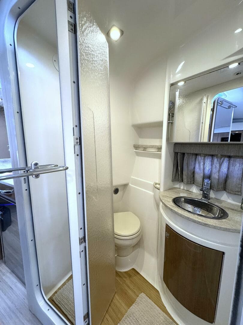 2016 Formula Performance Cruiser — photo 36