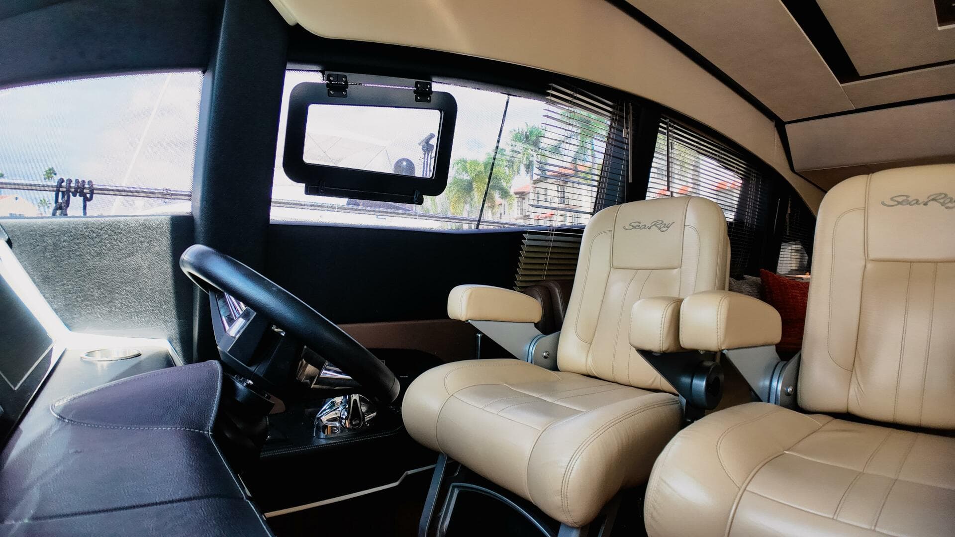 2016 Sea Ray L590 Fly — photo 12