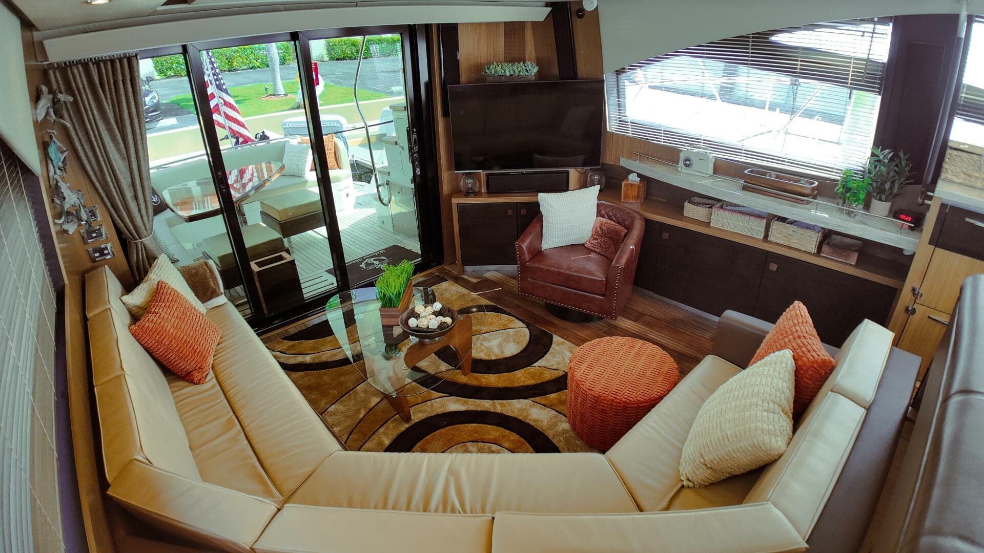 2016 Sea Ray L590 Fly — photo 5