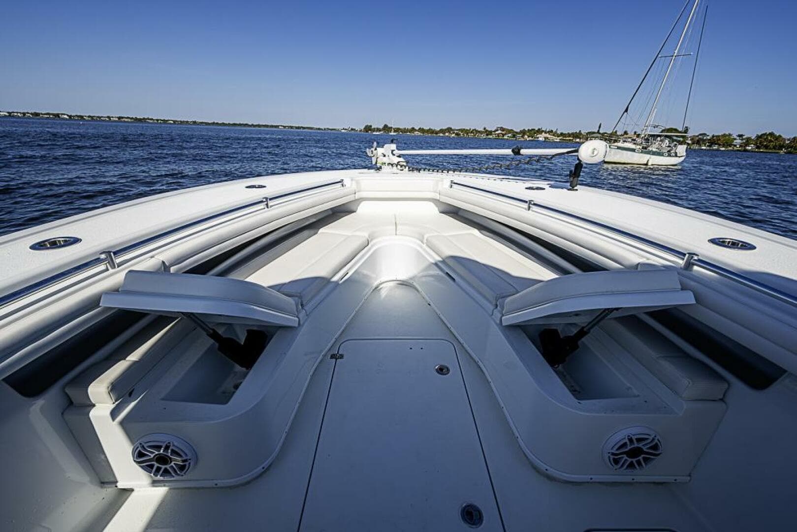 2021 Yellowfin 32 Offshore — photo 8