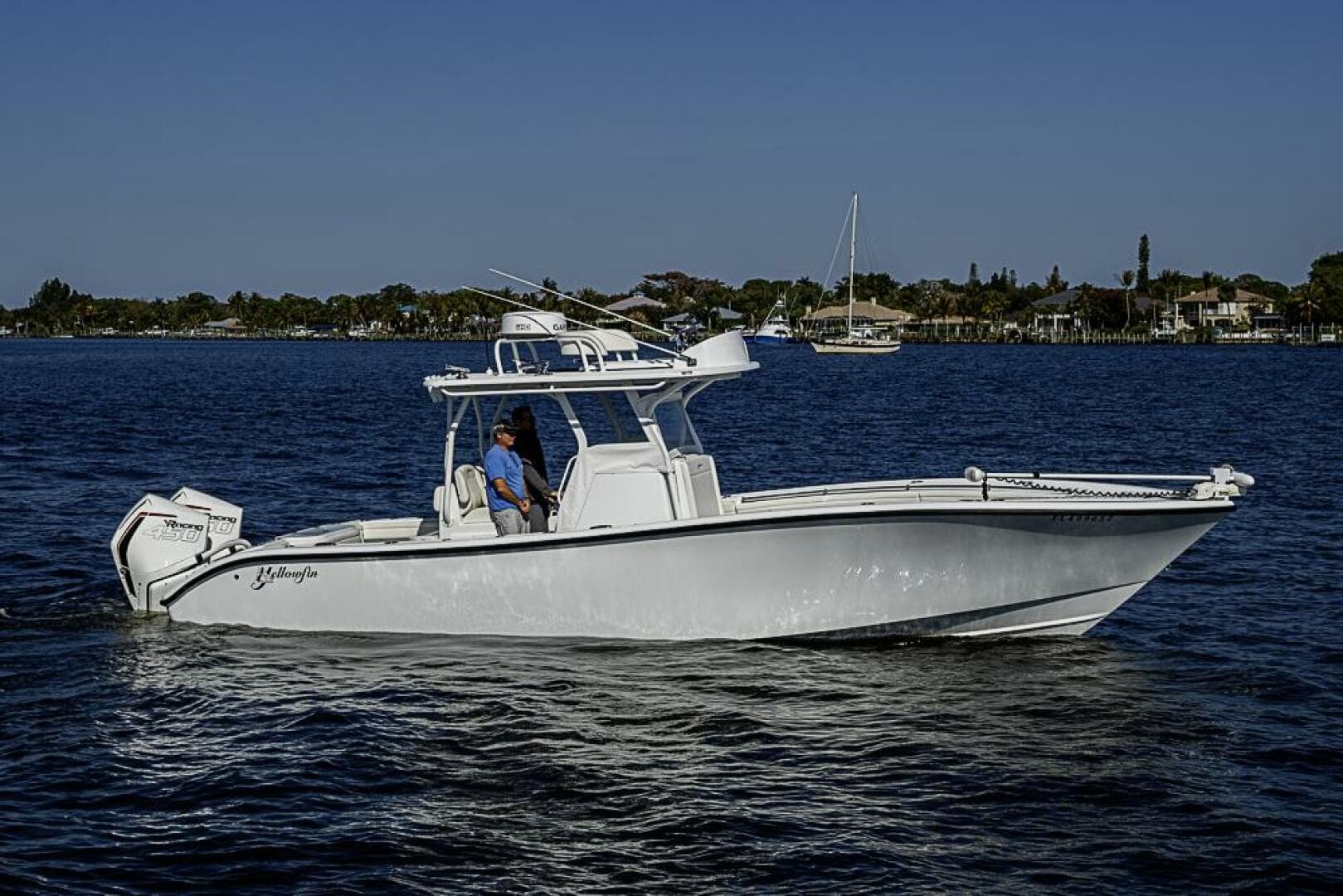 2021 Yellowfin 32 Offshore — photo 4