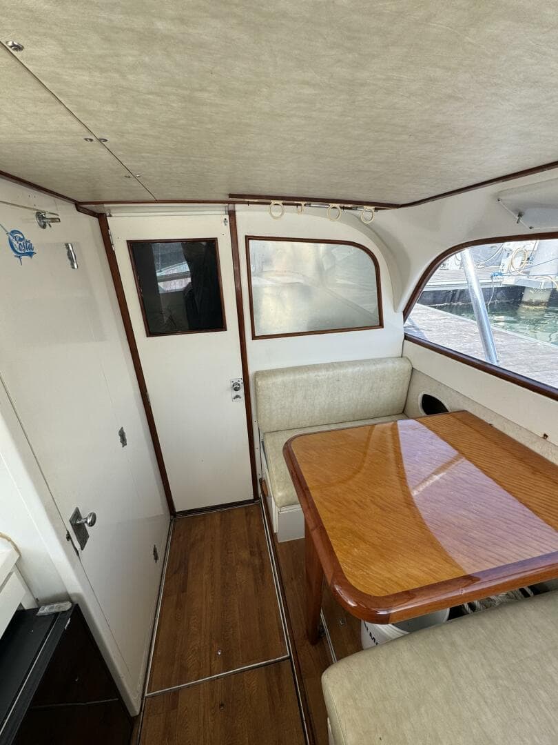 1963 Bertram 31 Sportsman — photo 7