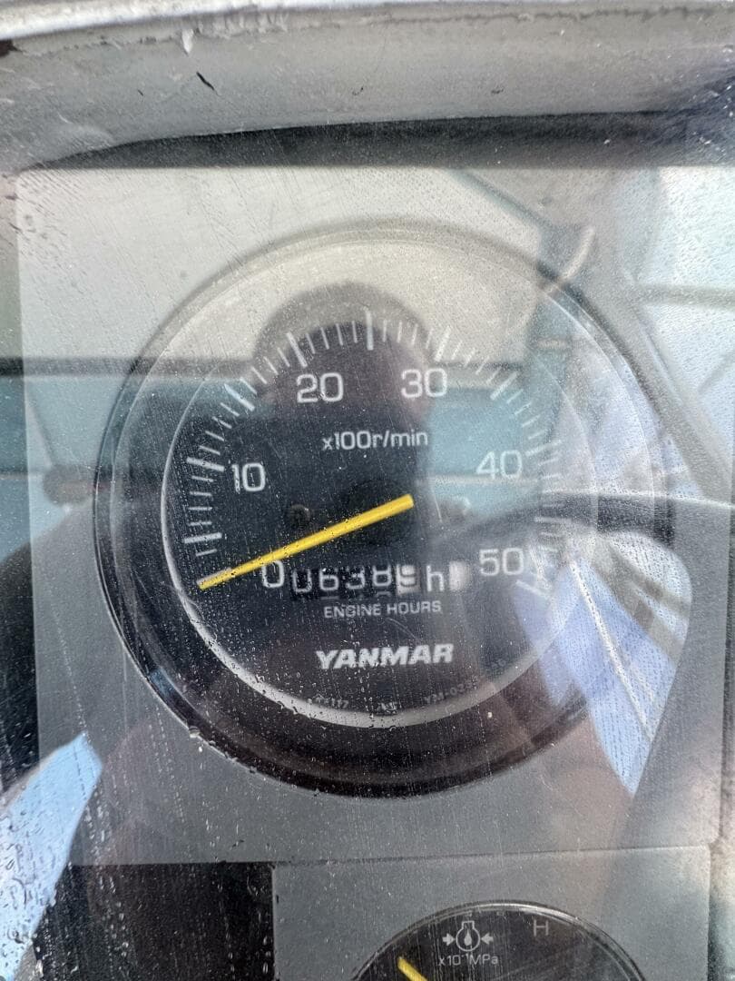 1963 Bertram 31 Sportsman — photo 16