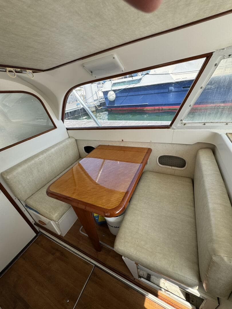 1963 Bertram 31 Sportsman — photo 8
