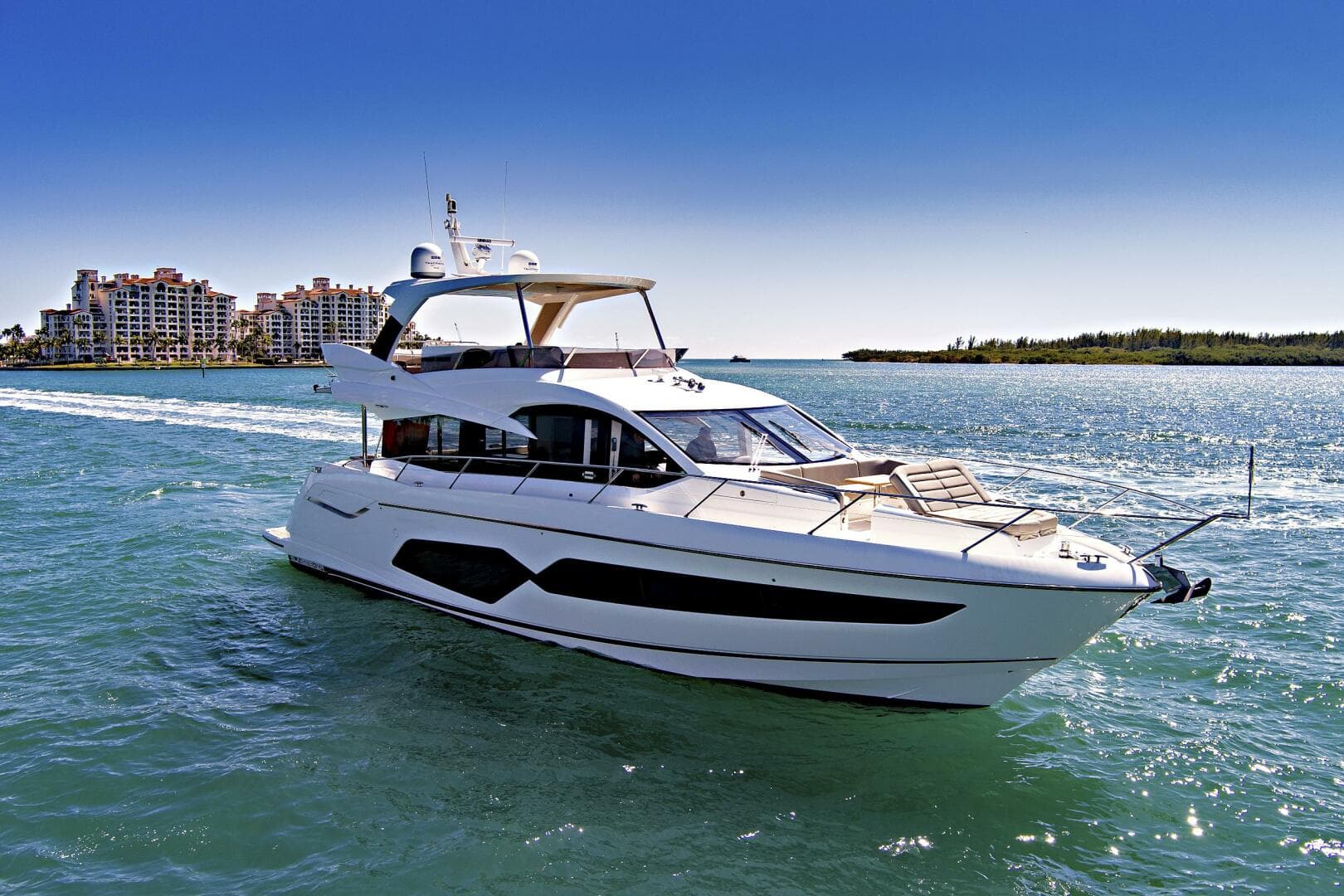 2019 Sunseeker Manhattan 66 — photo 4