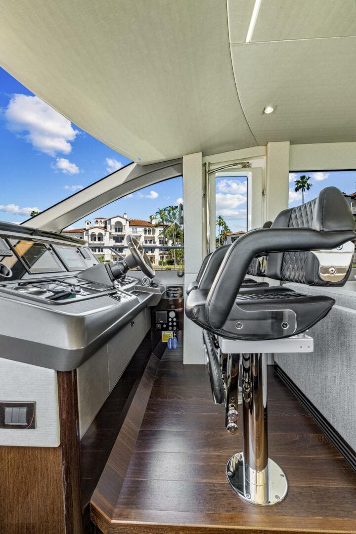 2019 Sunseeker Manhattan 66 — photo 28