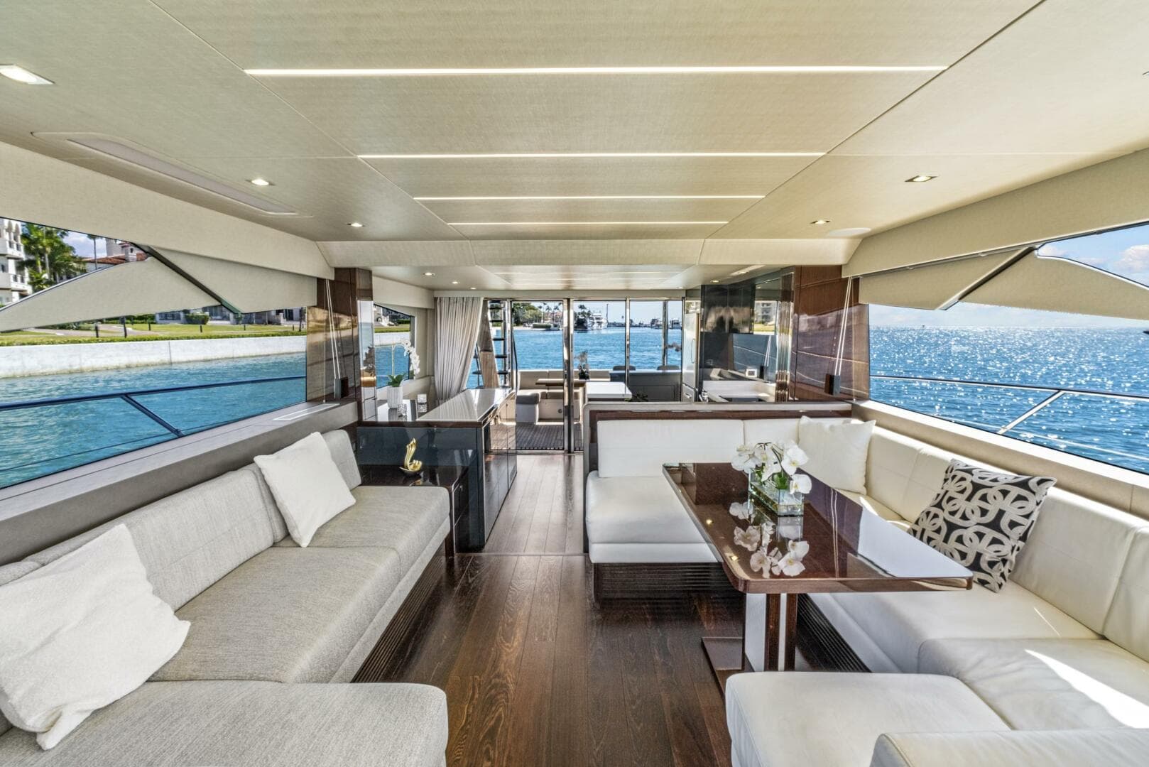 2019 Sunseeker Manhattan 66 — photo 24