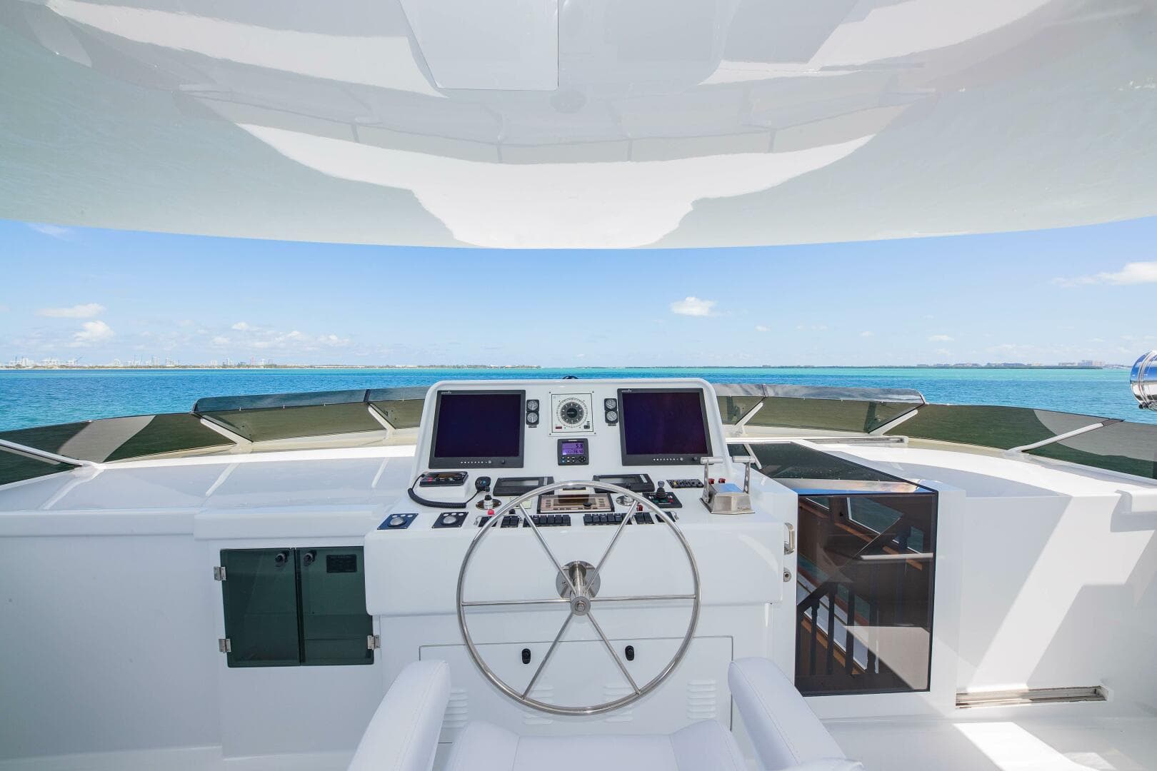 1998 Burger Raised Pilothouse — photo 44