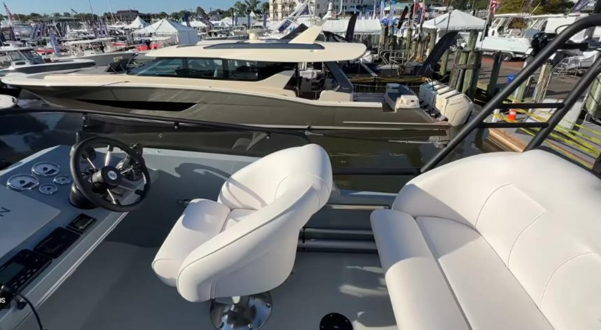 2025 Targa 37 Flybridge — photo 20