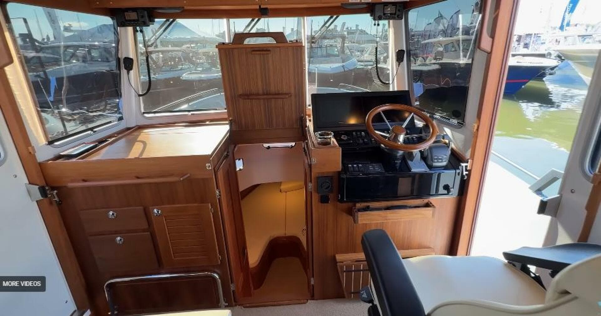 2025 Targa 37 Flybridge — photo 36