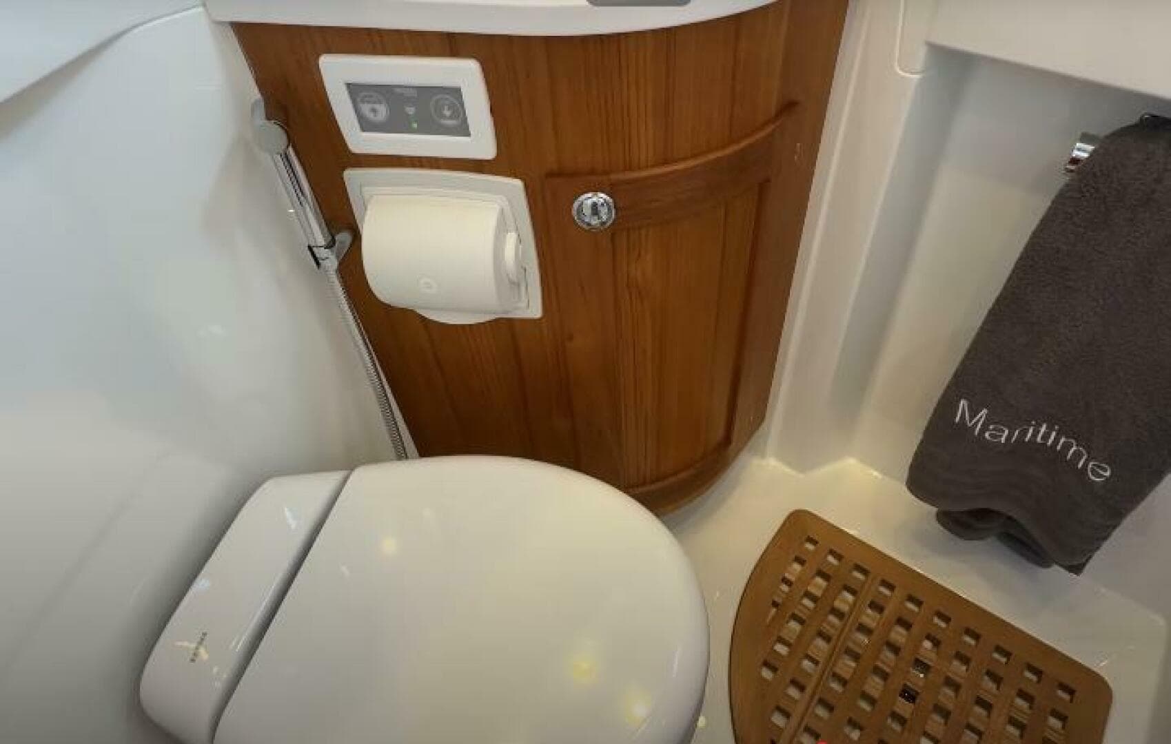 2025 Targa 37 Flybridge — photo 50