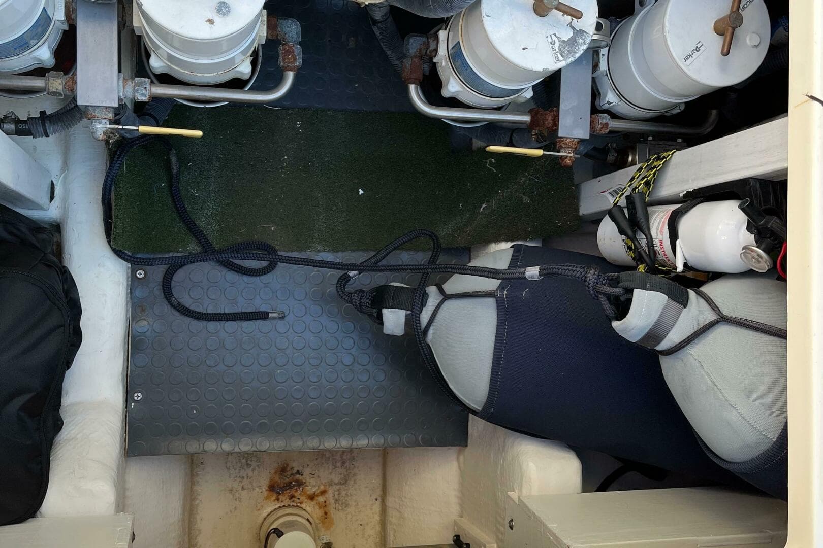 2006 Sabreline 36 Flybridge — photo 44