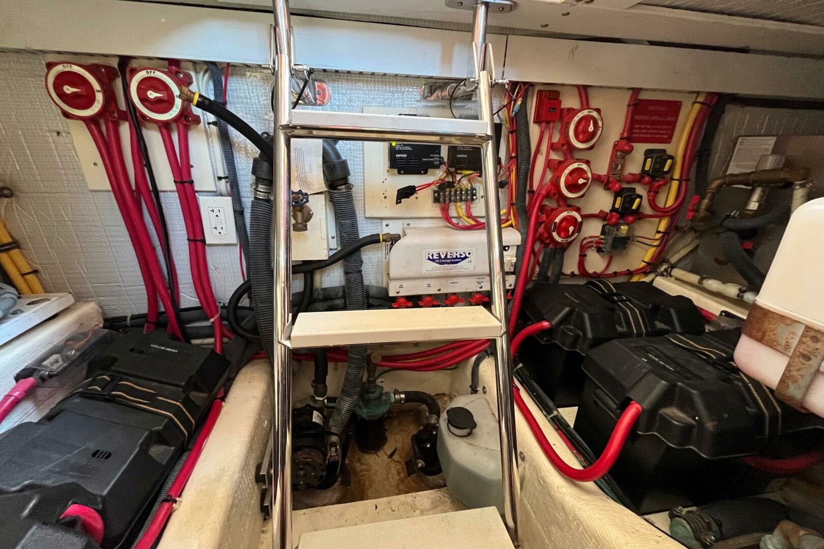 2006 Sabreline 36 Flybridge — photo 39