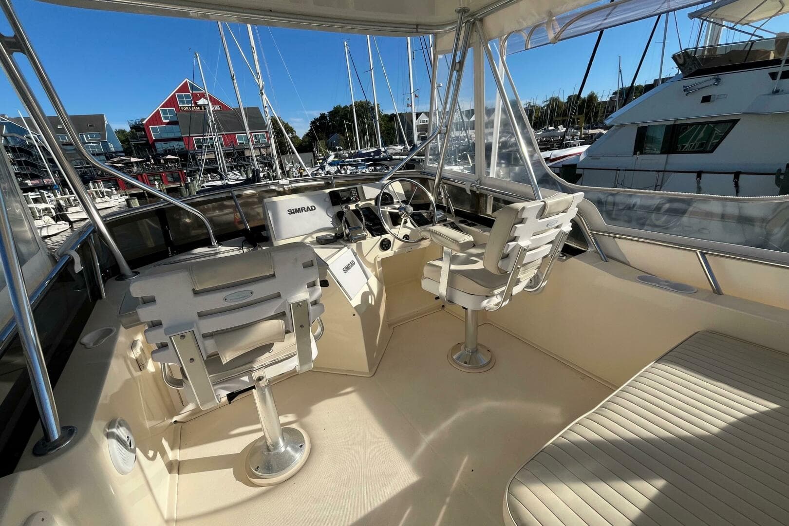 2006 Sabreline 36 Flybridge — photo 12