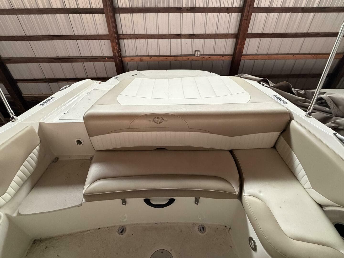 2019 Stingray 208 LS — photo 19