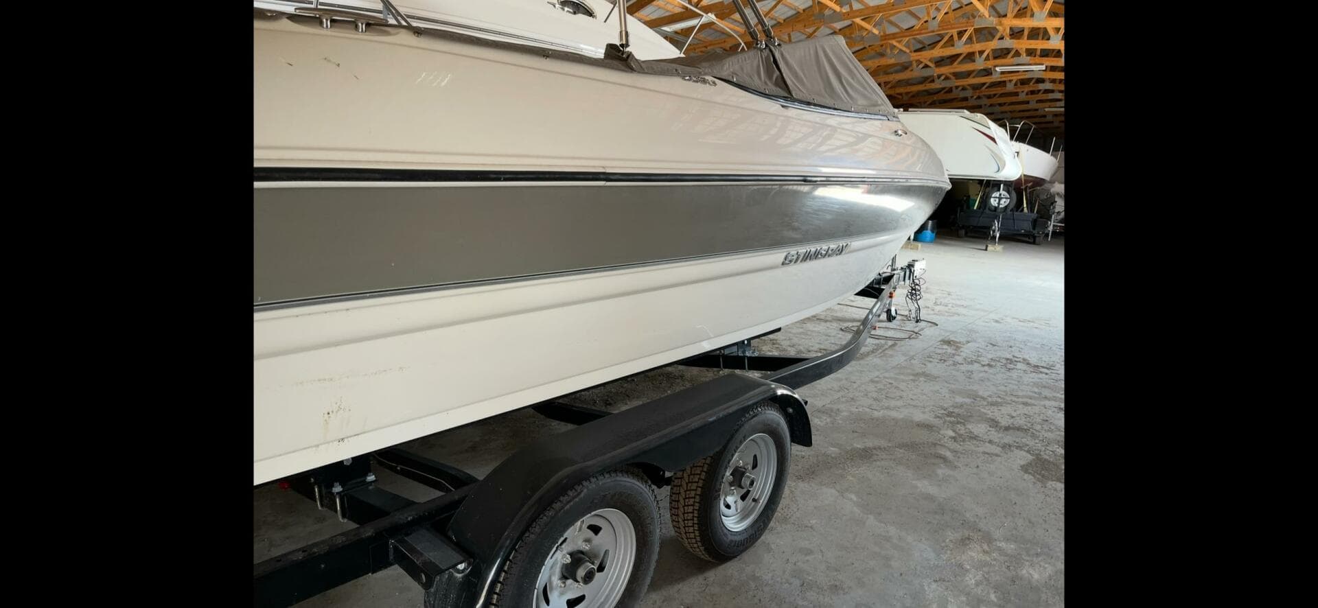 2019 Stingray 208 LS — photo 12