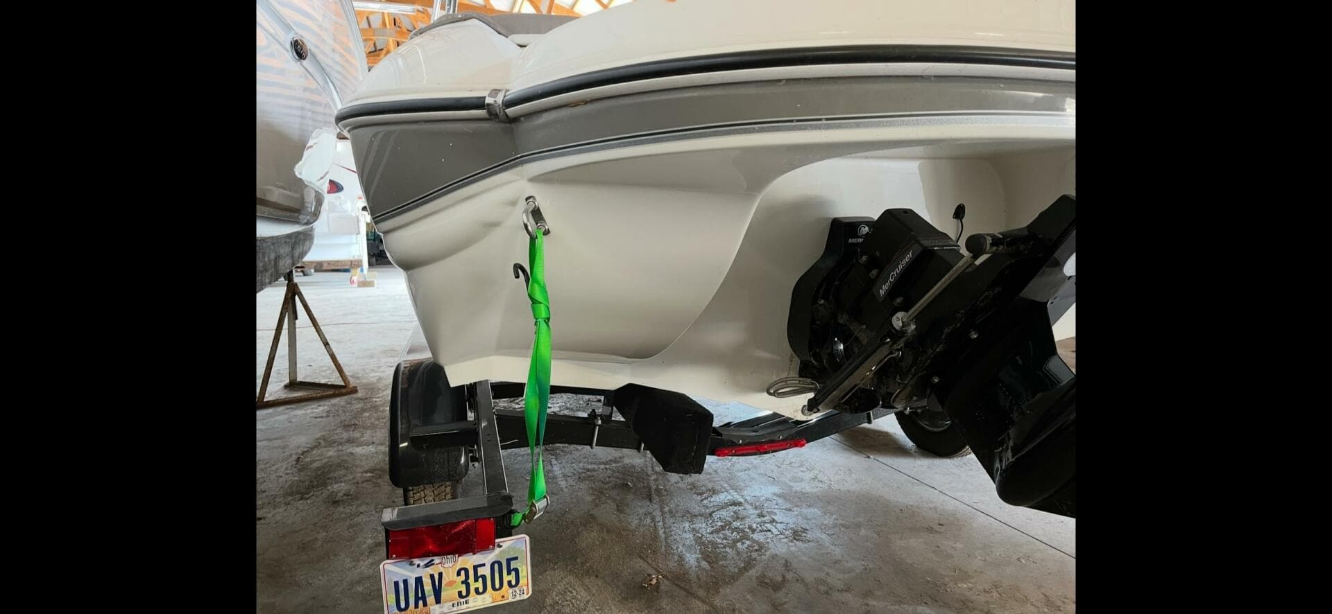 2019 Stingray 208 LS — photo 17