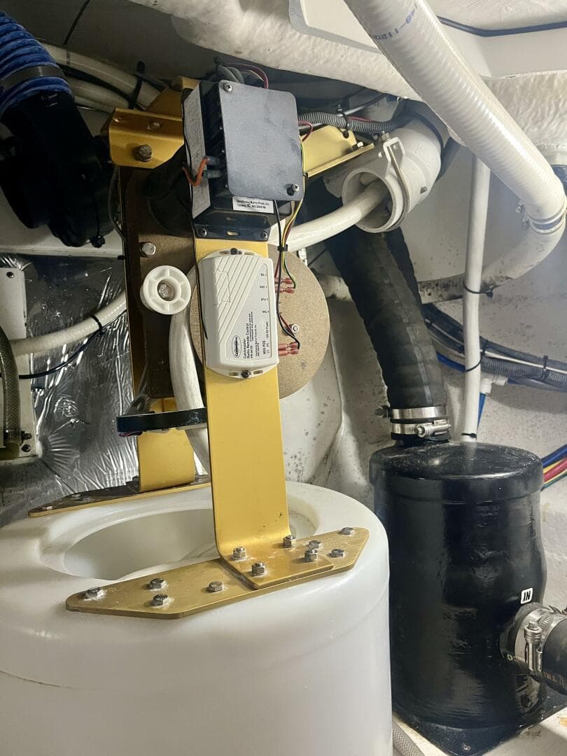 2016 Cruisers Yachts 45 Cantius — photo 41