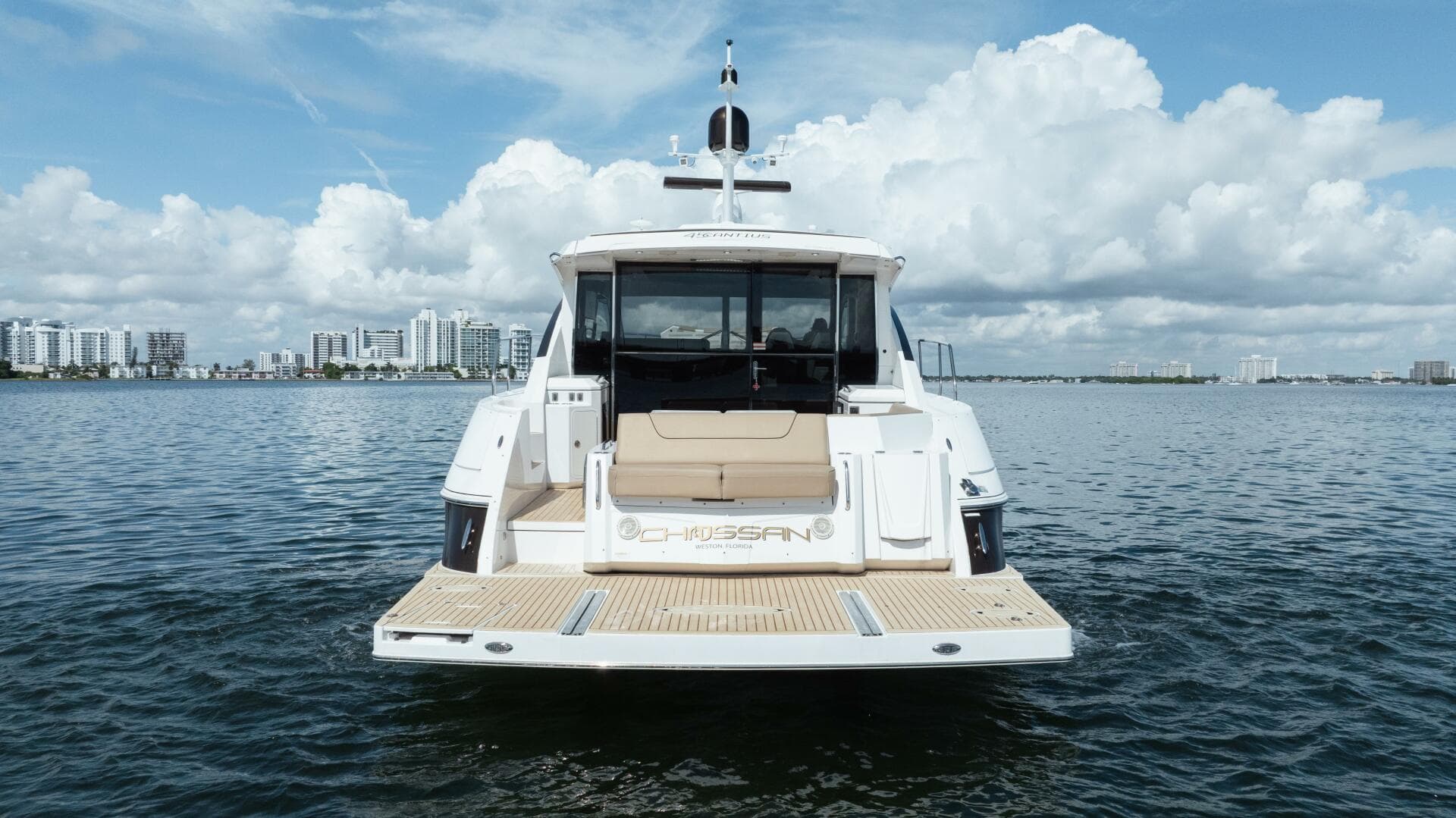 2016 Cruisers Yachts 45 Cantius — photo 15