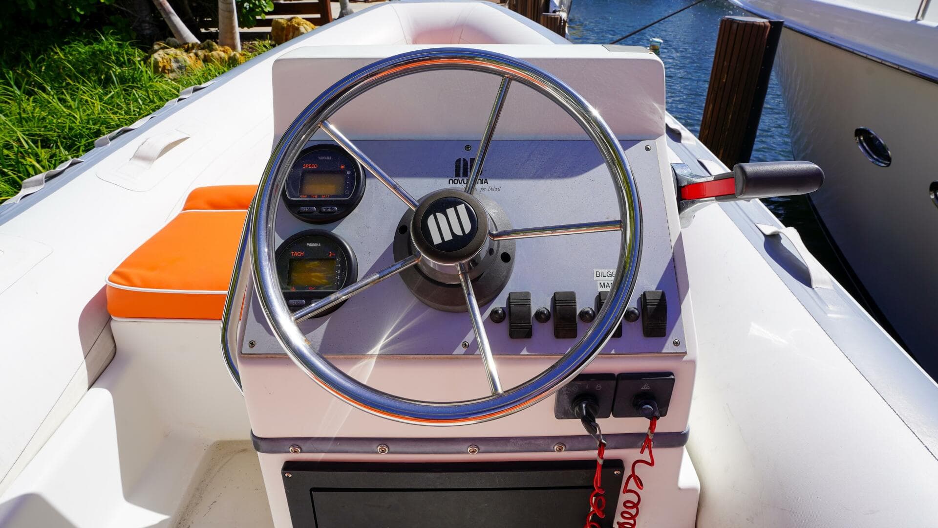 2004 Lazzara Yachts 80 Sl — photo 69