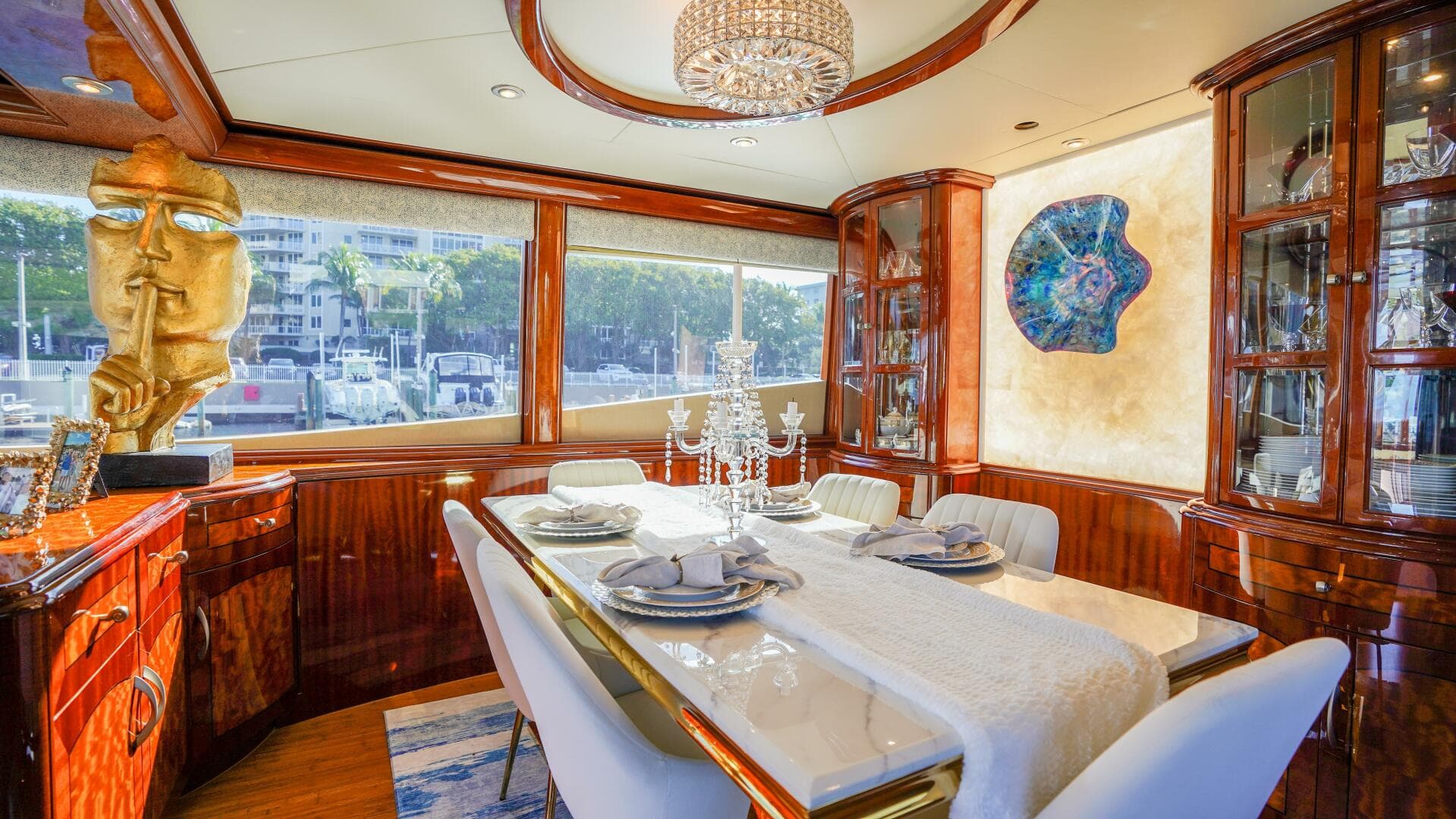 2004 Lazzara Yachts 80 Sl — photo 25