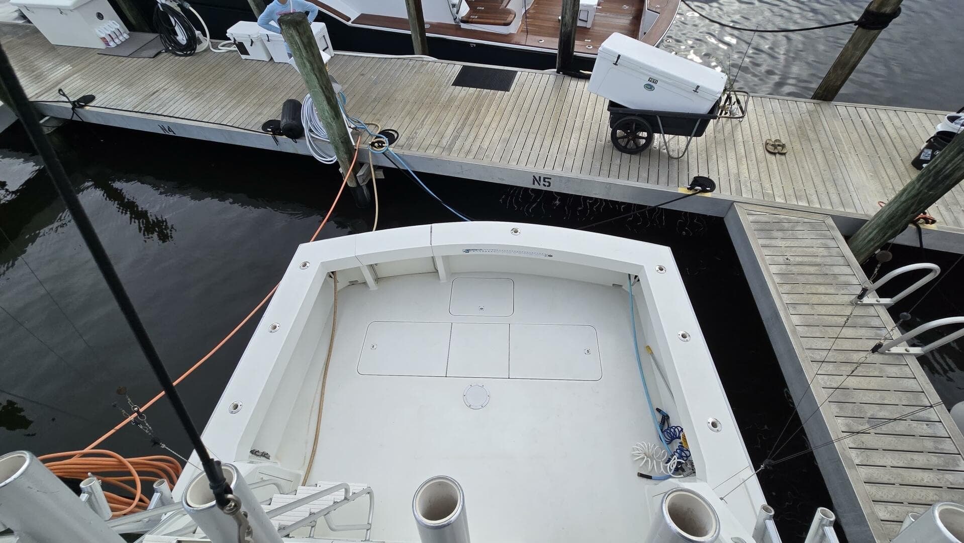 1989 Viking 45 Convertible — photo 12