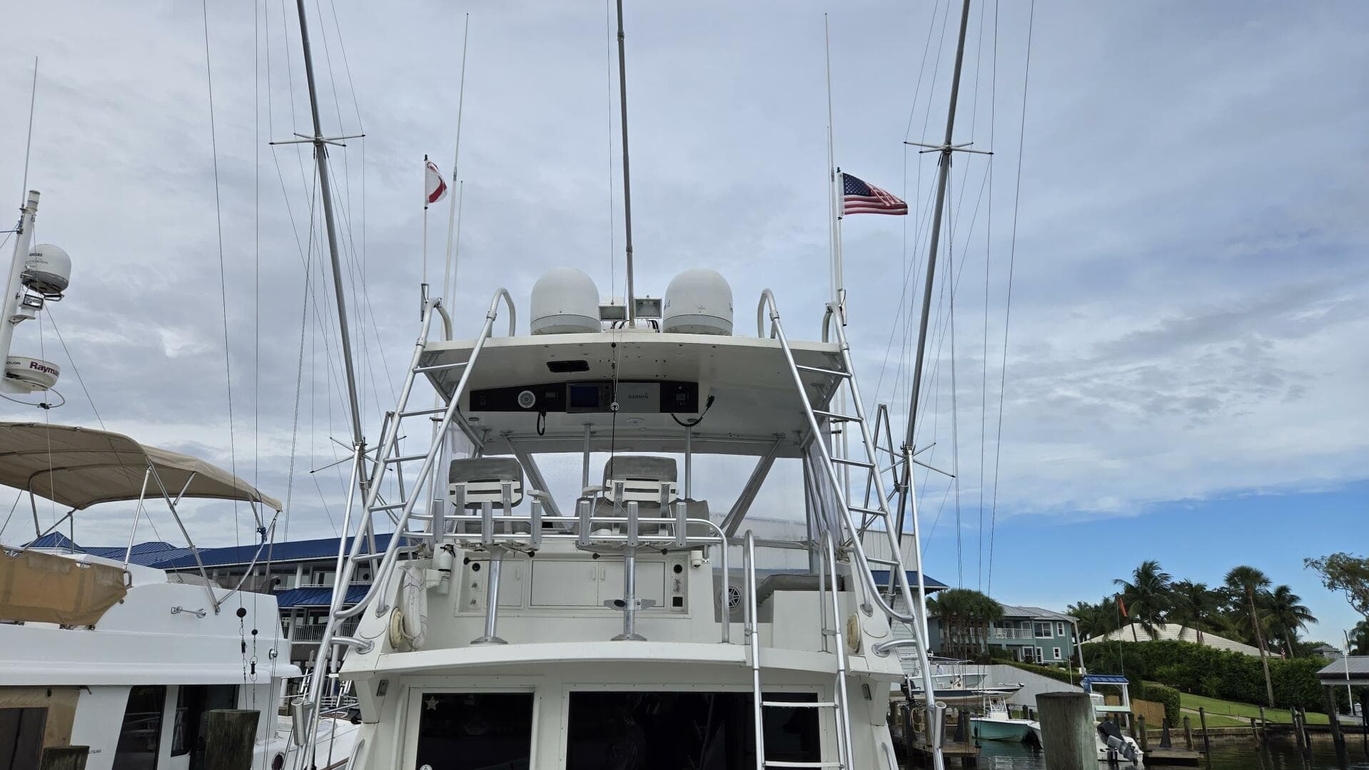 1989 Viking 45 Convertible — photo 11