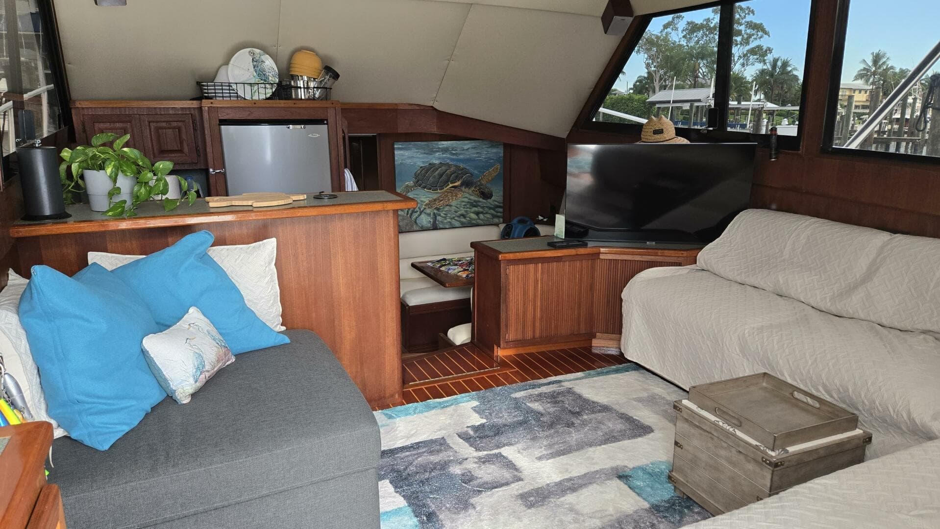 1989 Viking 45 Convertible — photo 20