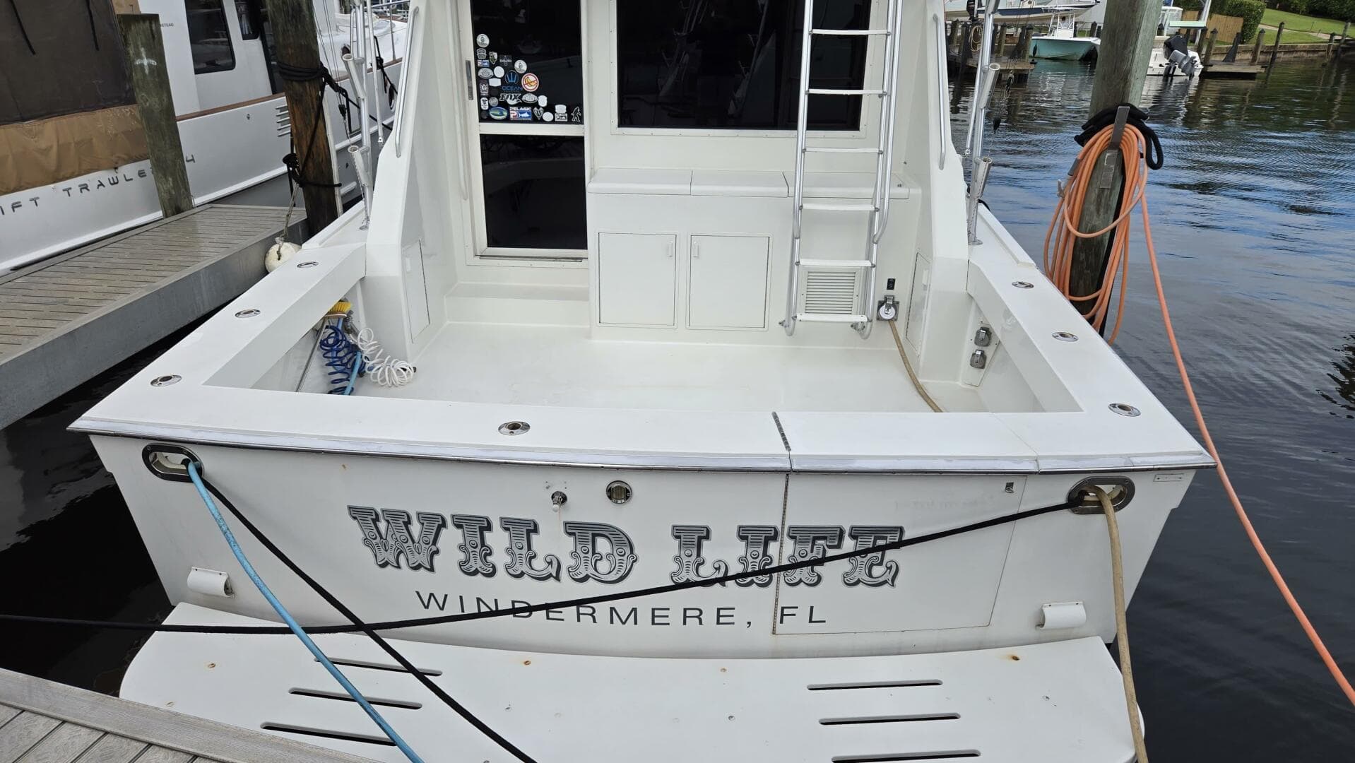 1989 Viking 45 Convertible — photo 8