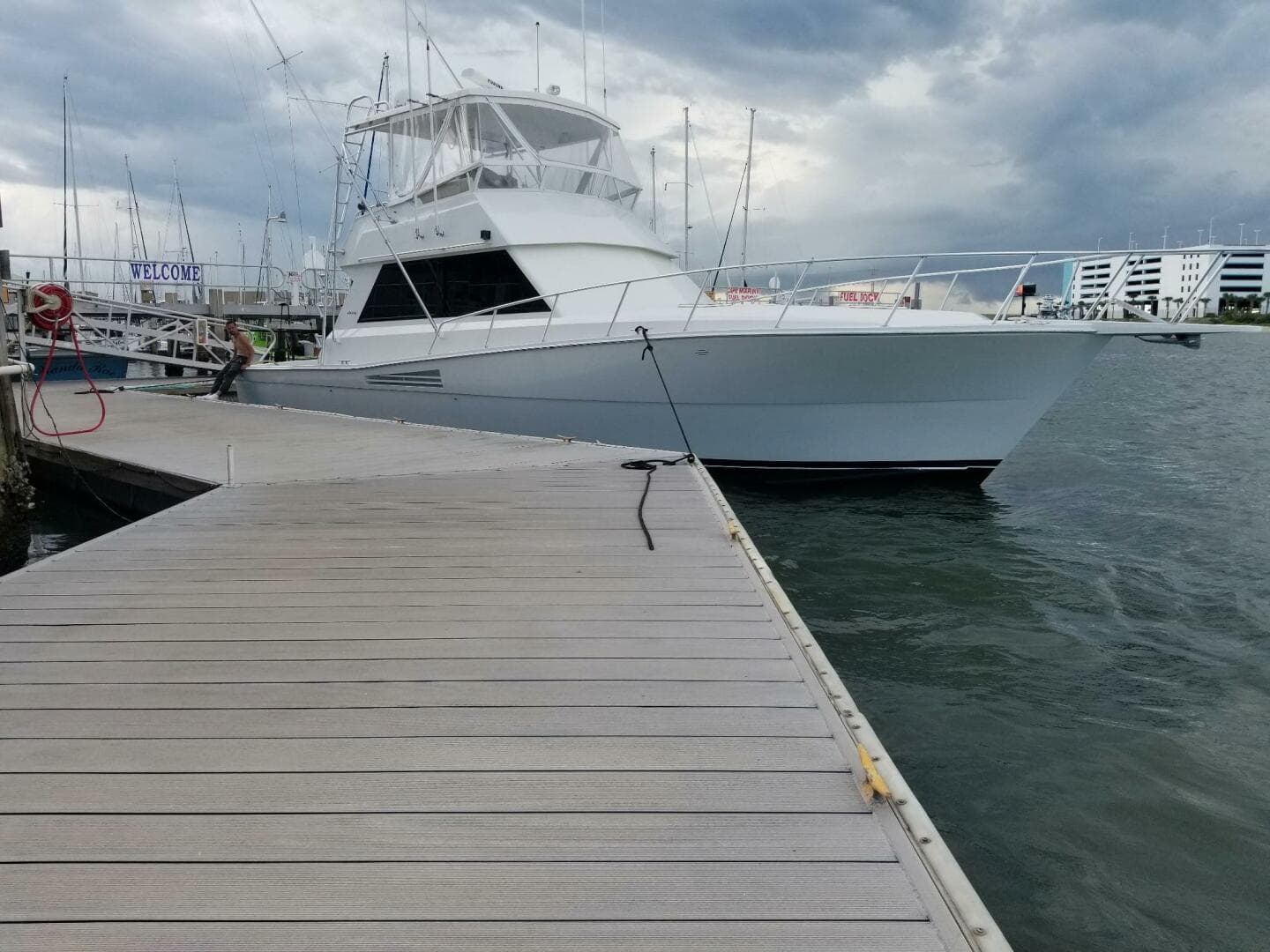 1989 Viking 45 Convertible — photo 2