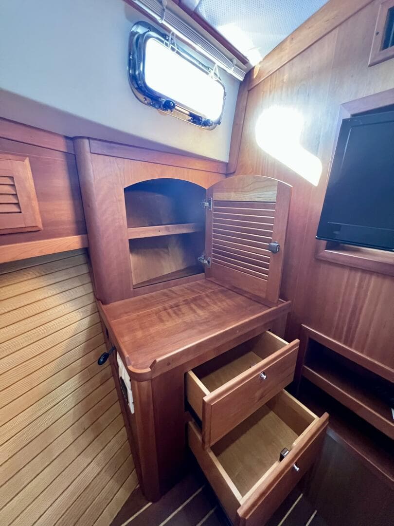 2006 Sabre 38 Hard Top Express — photo 38