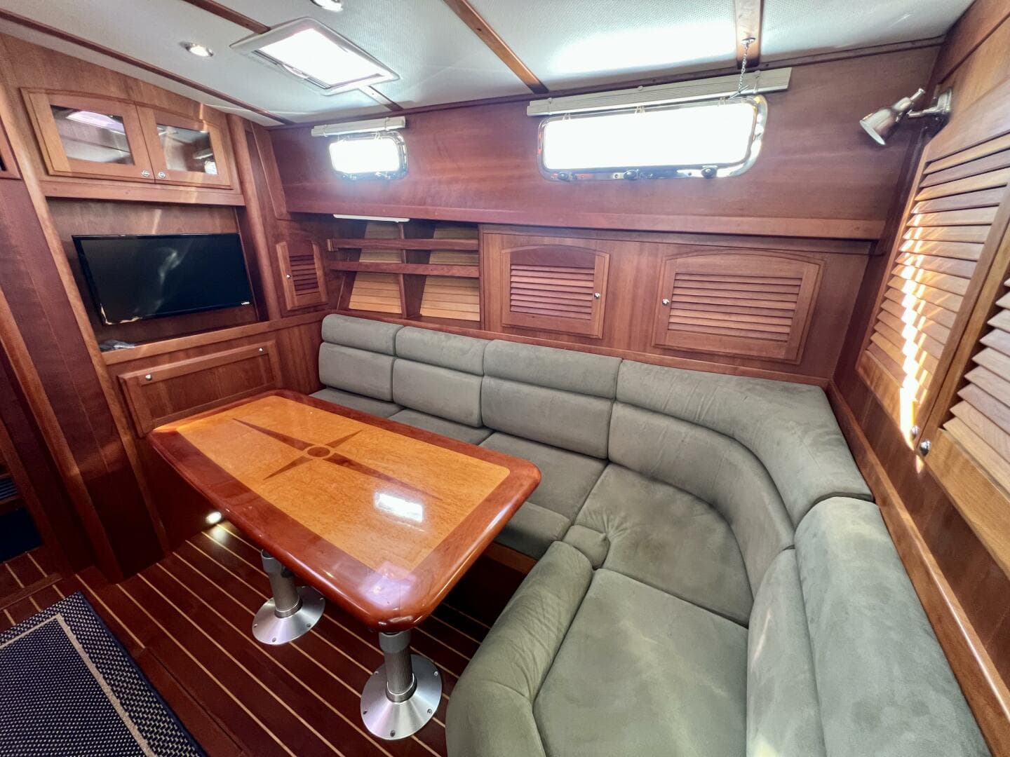 2006 Sabre 38 Hard Top Express — photo 29