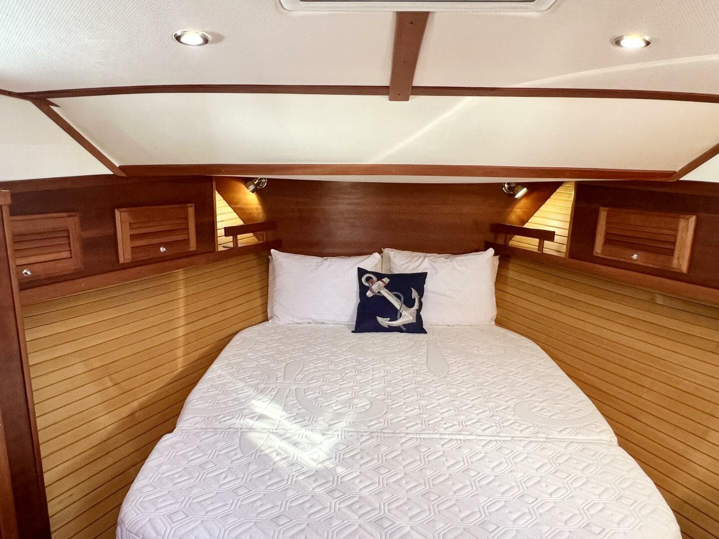 2006 Sabre 38 Hard Top Express — photo 34