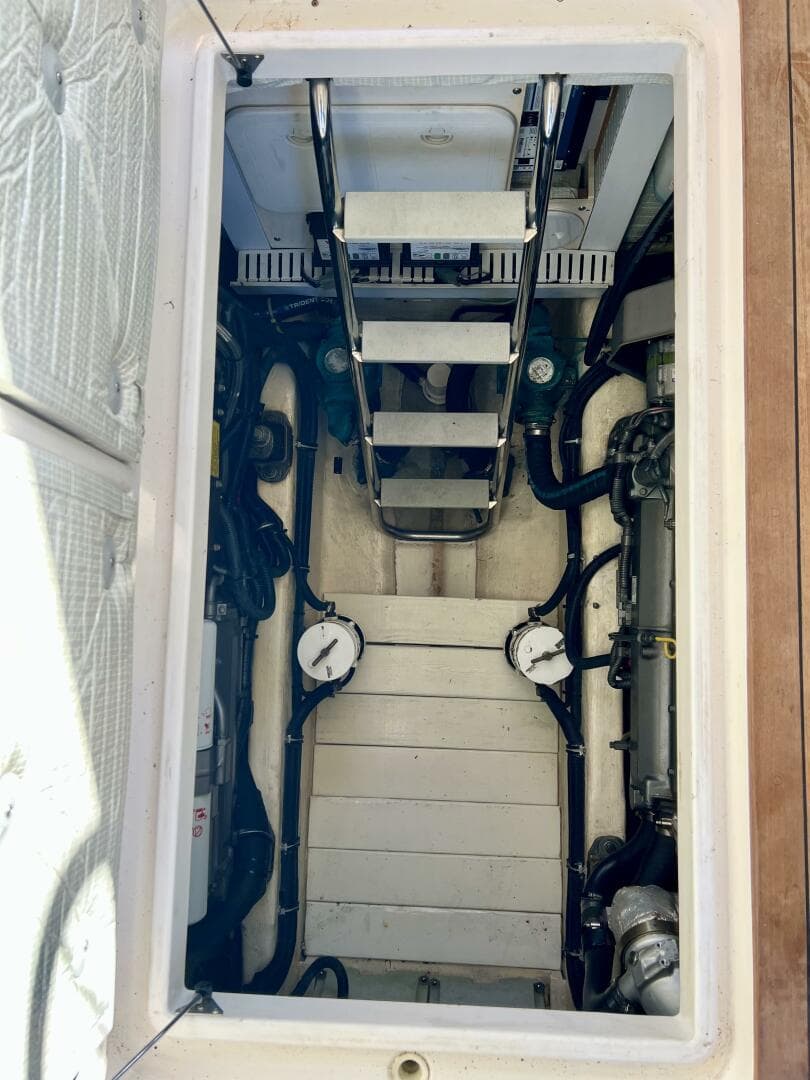 2006 Sabre 38 Hard Top Express — photo 47