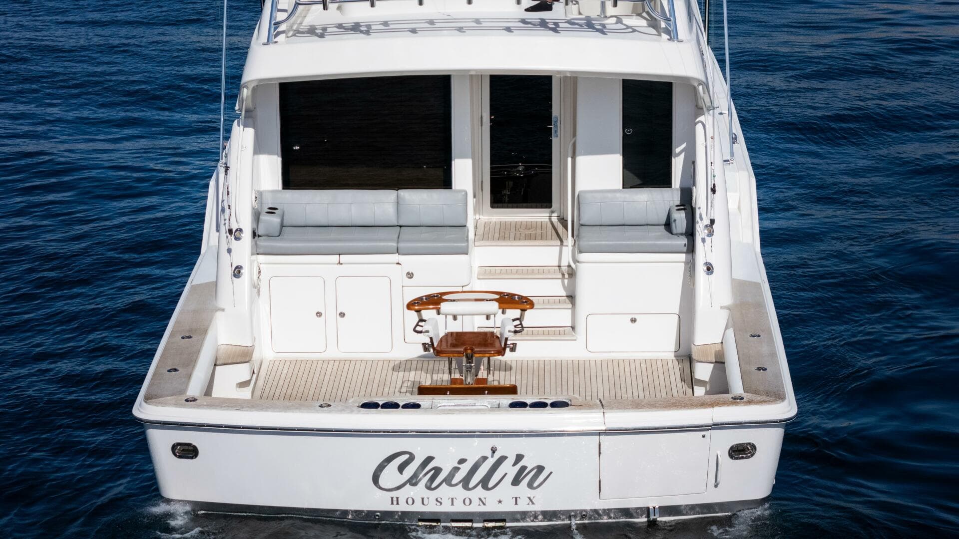 2003 Bertram 67 Convertible — photo 3