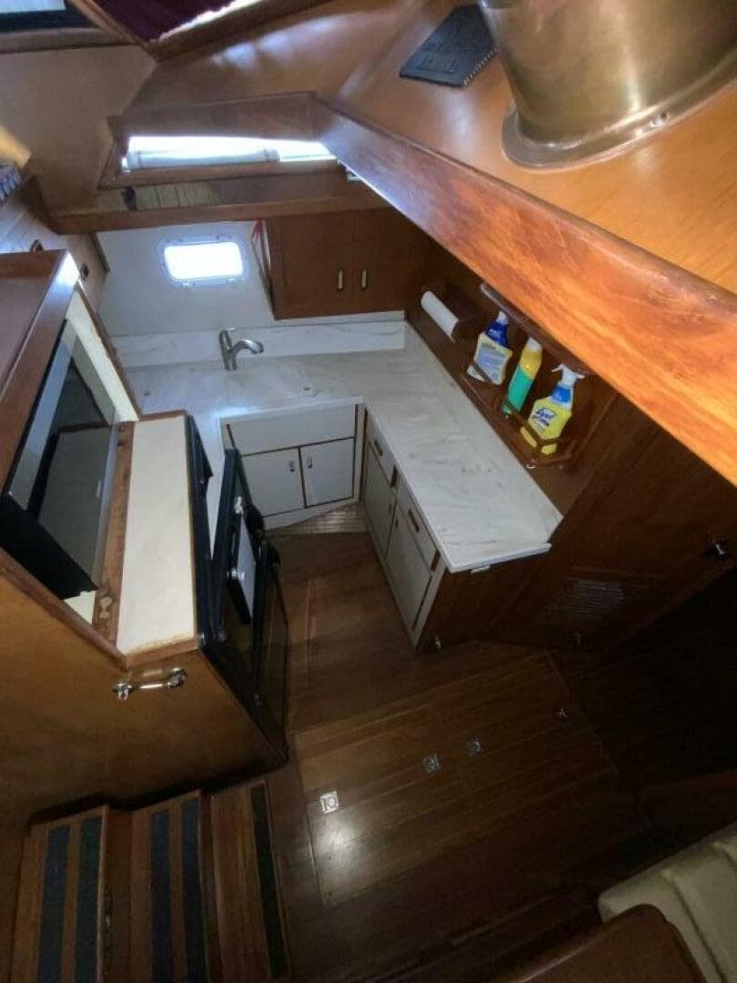 1987 President 41 Double Cabin — photo 49